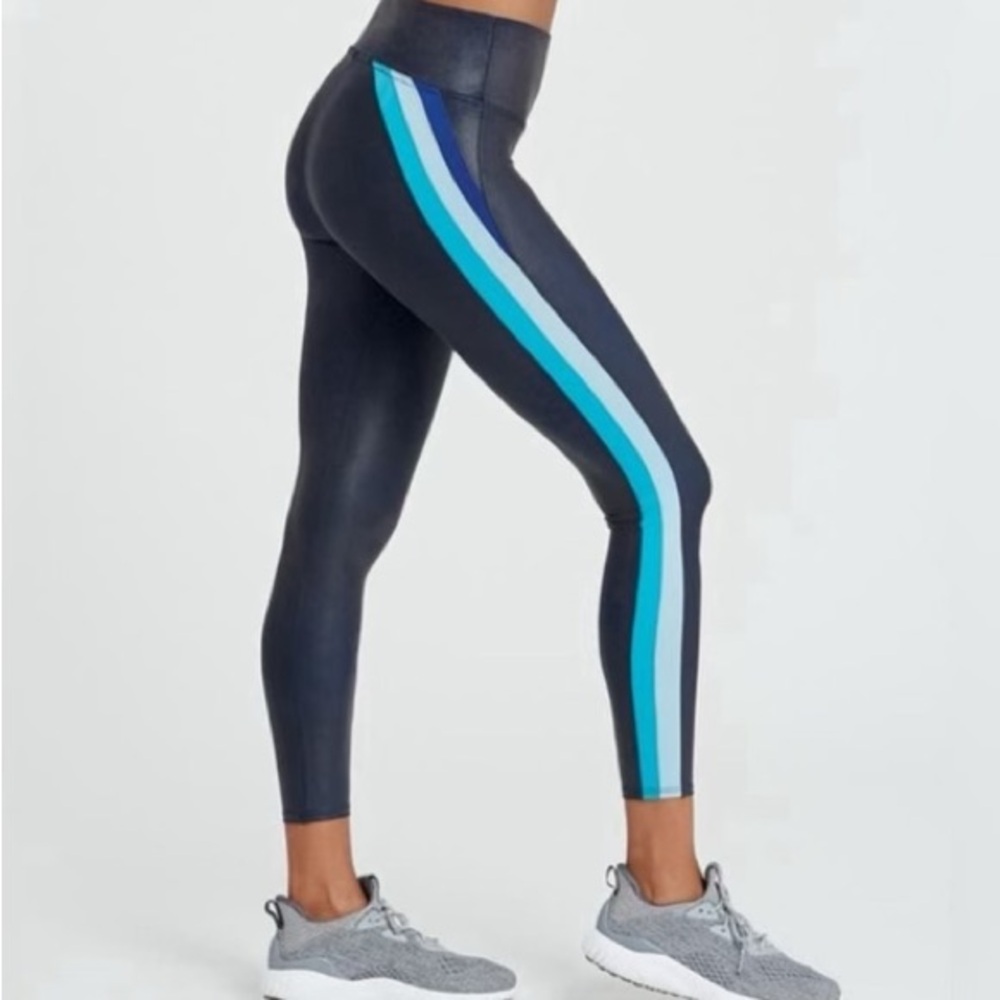 | SPANX women’s blue striped black leggings |